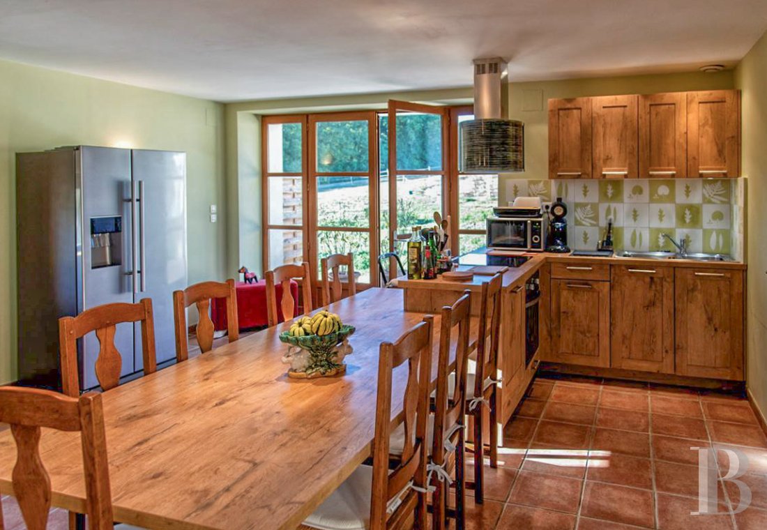 An estate dedicated to breeding Arabian thoroughbred horses near to Brantôme in the Dordogne - photo  n°13